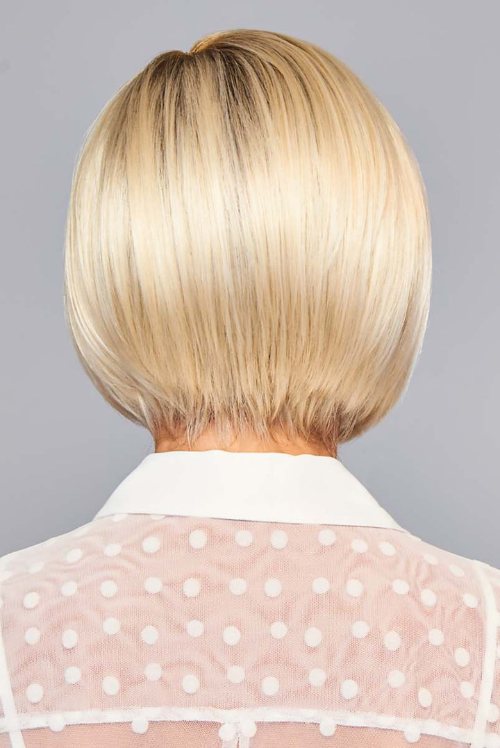 Opulence Large by Gabor | Synthetic Lace Front Wig (Mono Part)