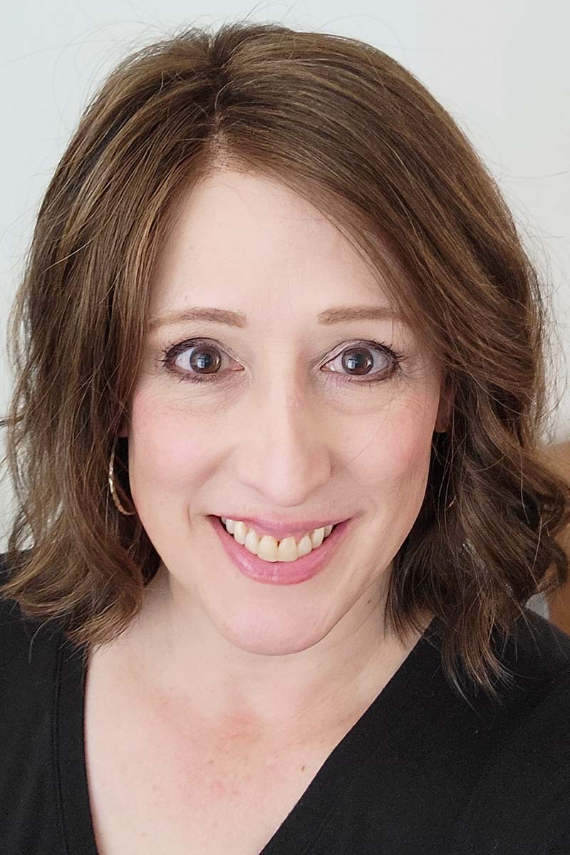 Soft and Subtle Average / Large Wig by Gabor | Synthetic Lace Front Wi