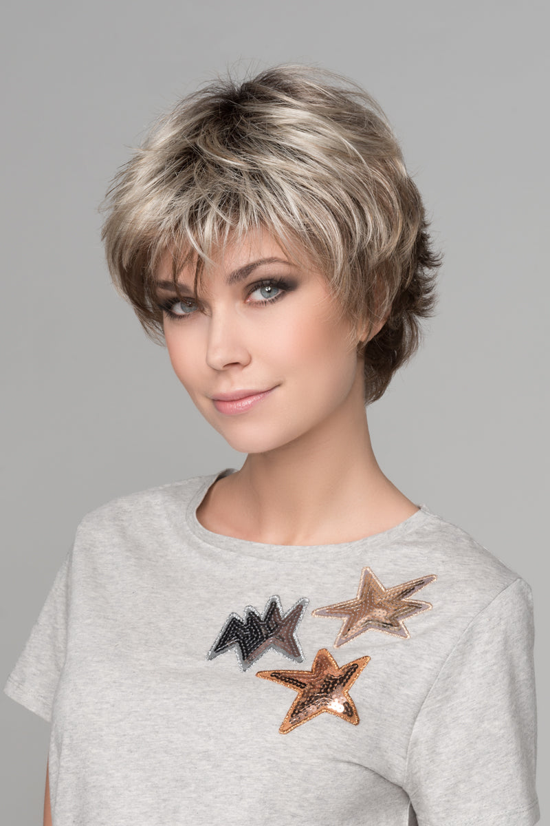 Women's Wigs