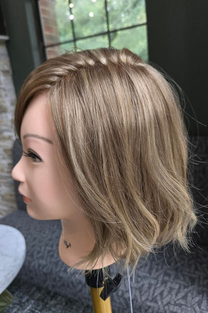 OPEN BOX Sage Wig by Estetica | Synthetic Lace Front Wig (Mono Part)