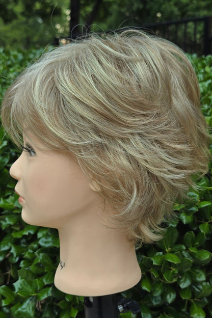 OPEN BOX Jazz Wig by Jon Renau | Synthetic Wig (Basic Cap) 24B22