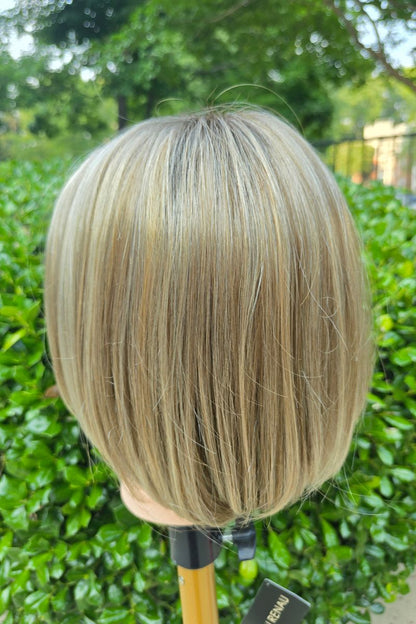 OPEN BOX Kristen Wig by Jon Renau | Synthetic Lace Front Wig (Open Cap) 12FS8