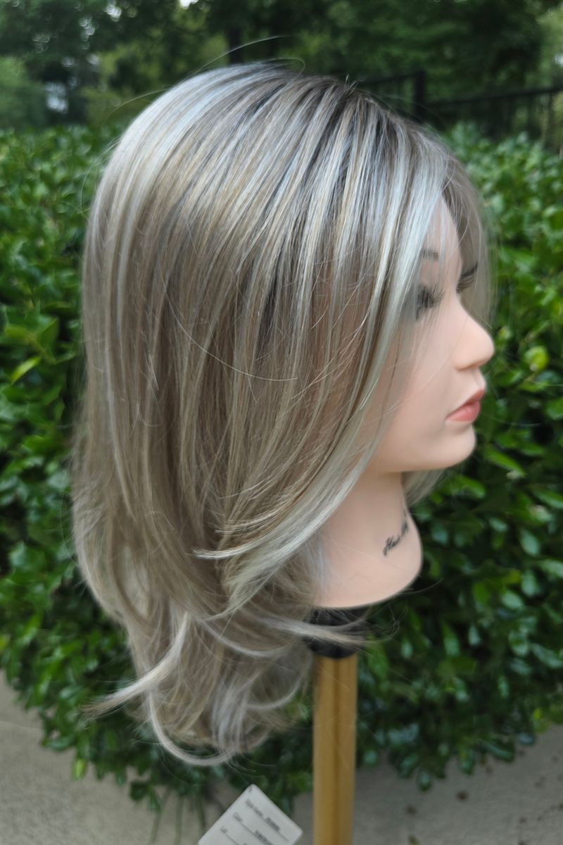 OPEN BOX Miranda Wig by Jon Renau | Synthetic Lace Front Wig (Mono Part) Catalina Box