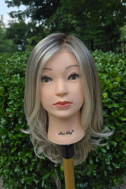 OPEN BOX Miranda Wig by Jon Renau | Synthetic Lace Front Wig (Mono Part) Catalina Box