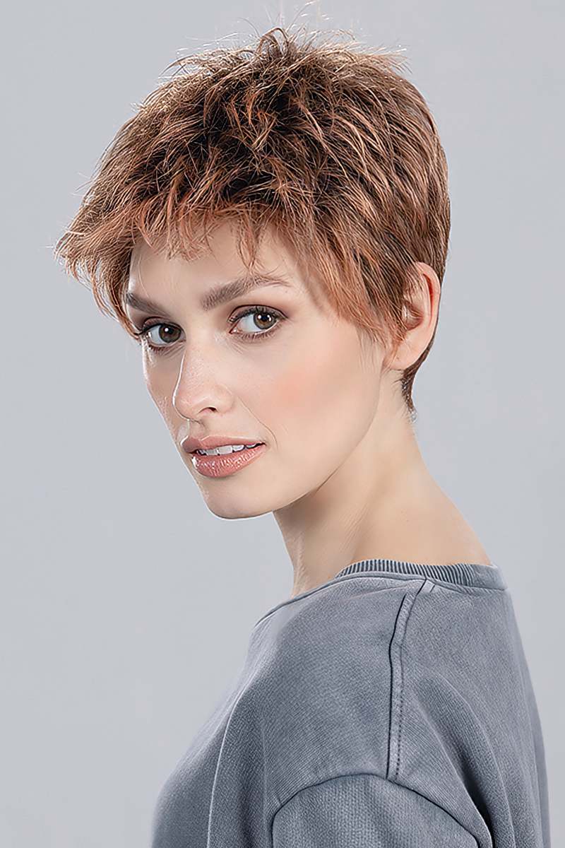 Chat Wig by Ellen Wille | Heat Friendly Synthetic | Extended Lace Front