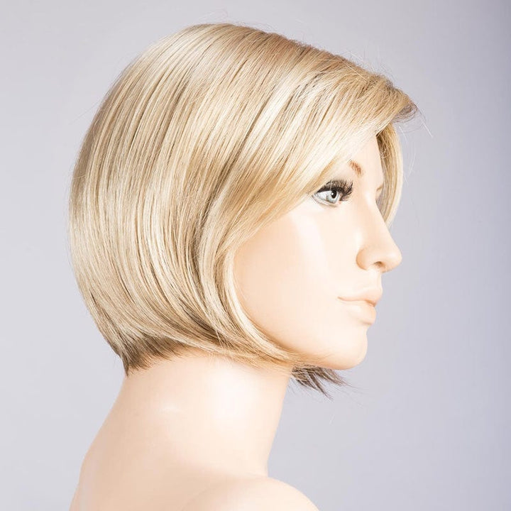 Fresh Wig by Ellen Wille | Synthetic Wig (Mono Part) Ellen Wille Synthetic Champagne Rooted / Front: 3.5" | Crown: 6.5" | Sides: 6.5" | Nape: 1.25" / Petite
